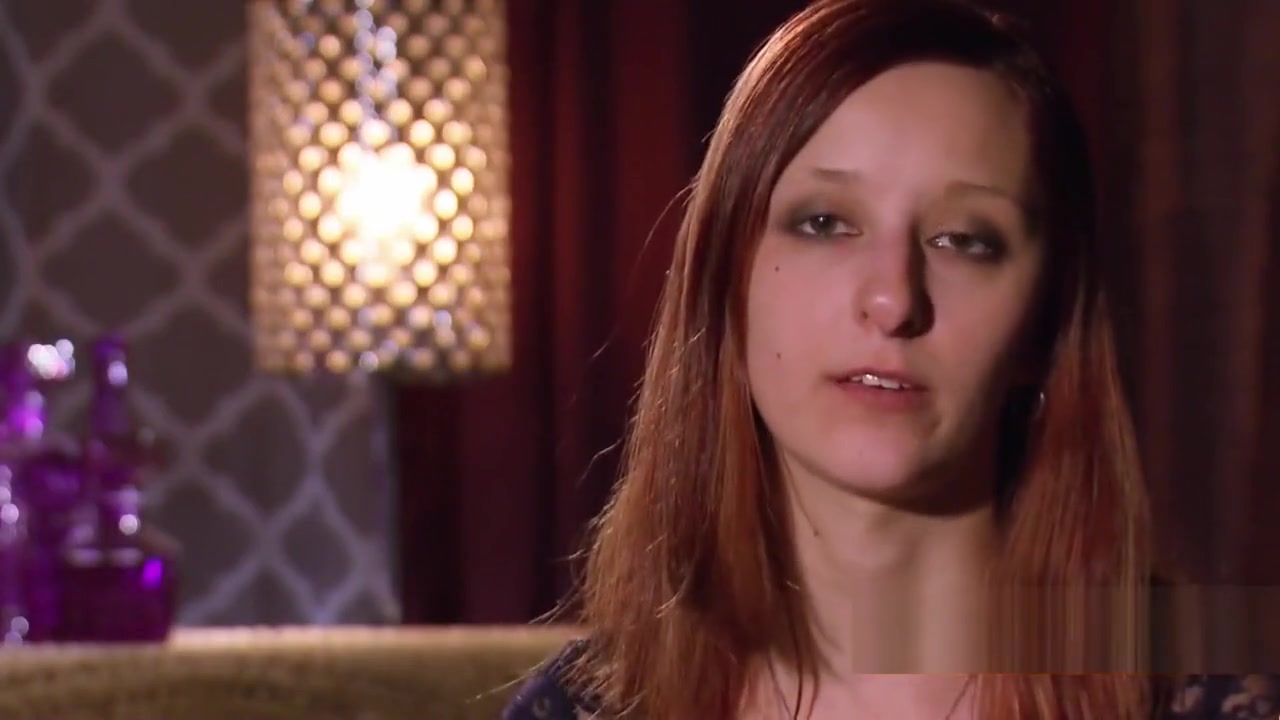 Ginger couple foreplays with other horny swingers upon their arrival