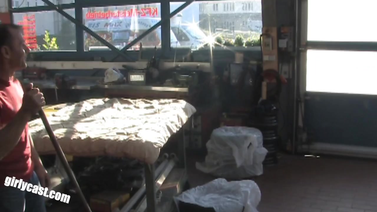 Kima - Jung Trainee Hard Fucked In The Workshop