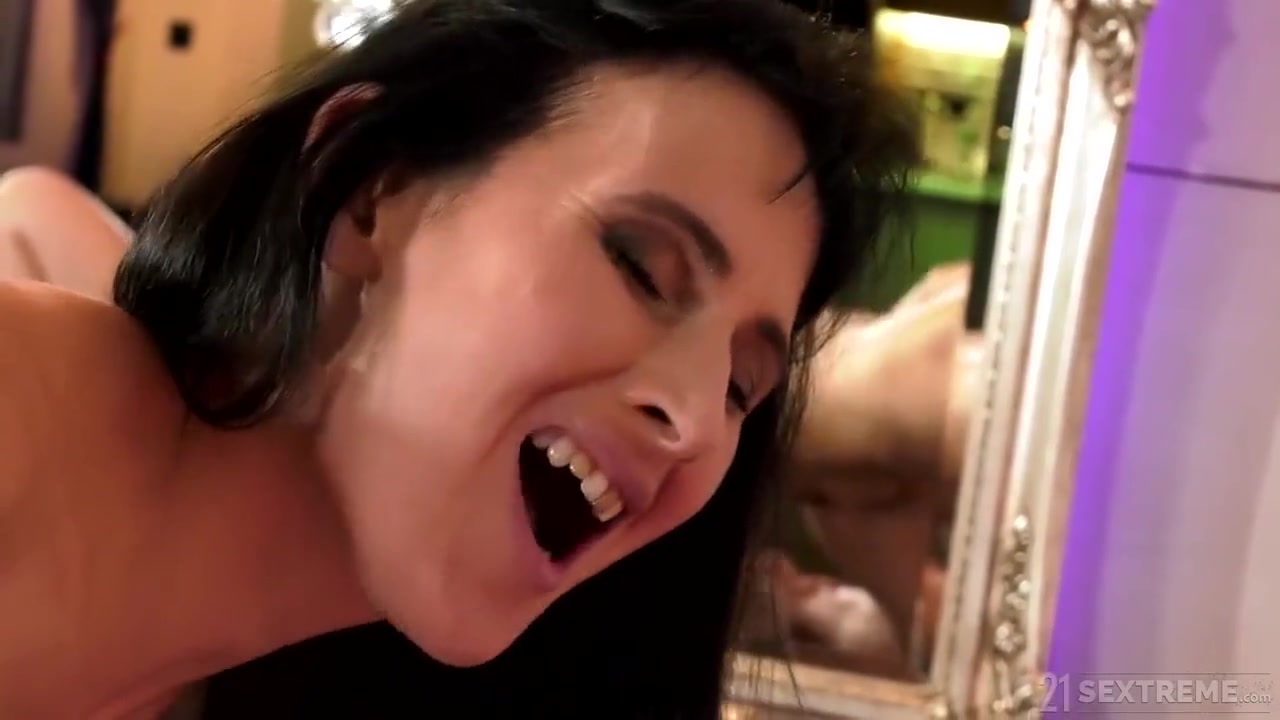 Naughty Lesbian Milfs Porn Video