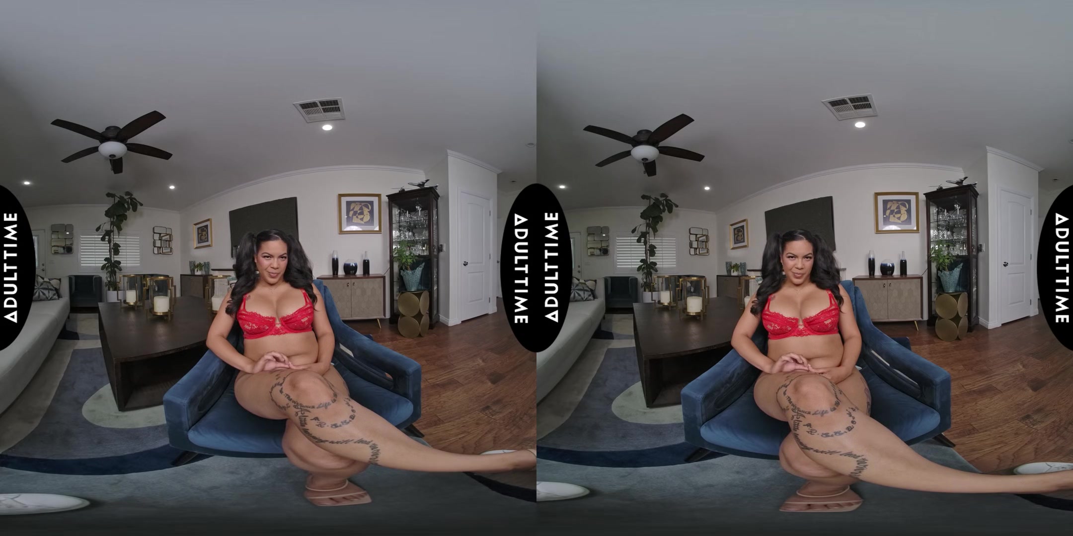 Up Close Vr With Maya Farrell