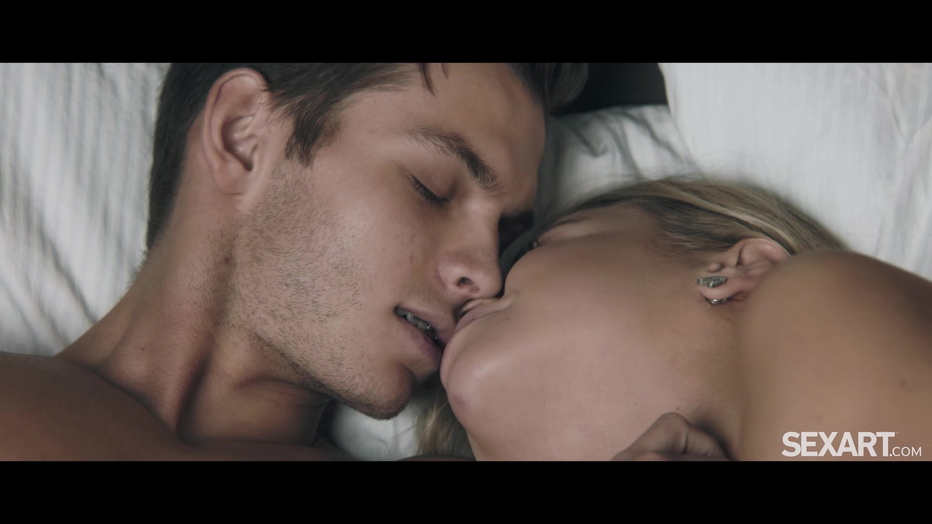 Heavenly Passion - Alexa Flexy & Tommy Gold