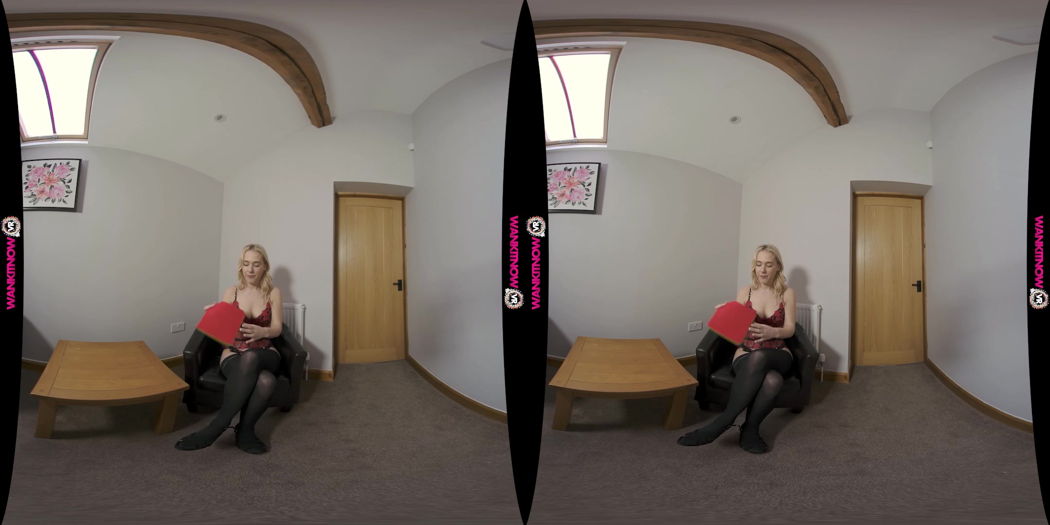 Red Light Green Light featuring Amy W - WankitNowVR