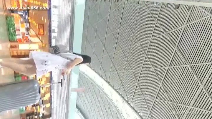 peeping chinese amateur upskirt.36