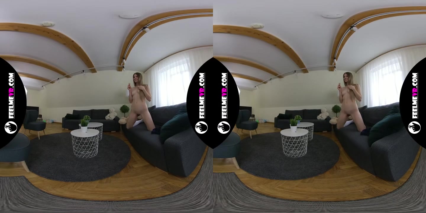 Nude Photo Session Backstage With Beautiful Top Model Evelina - FeelMeVR