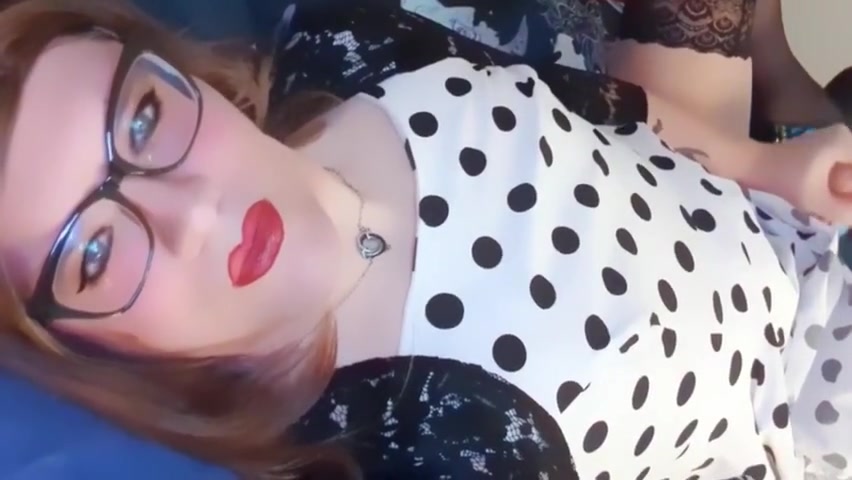 Princess Bunnie In Crossdresser Milf Masturbates
