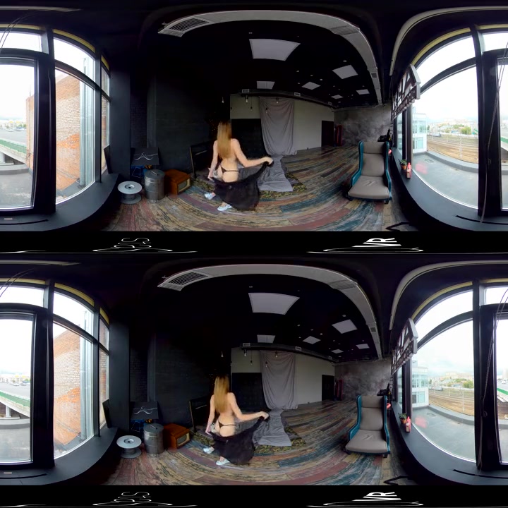 VR porn - Naughty Little Mouse 360º - StasyQVR