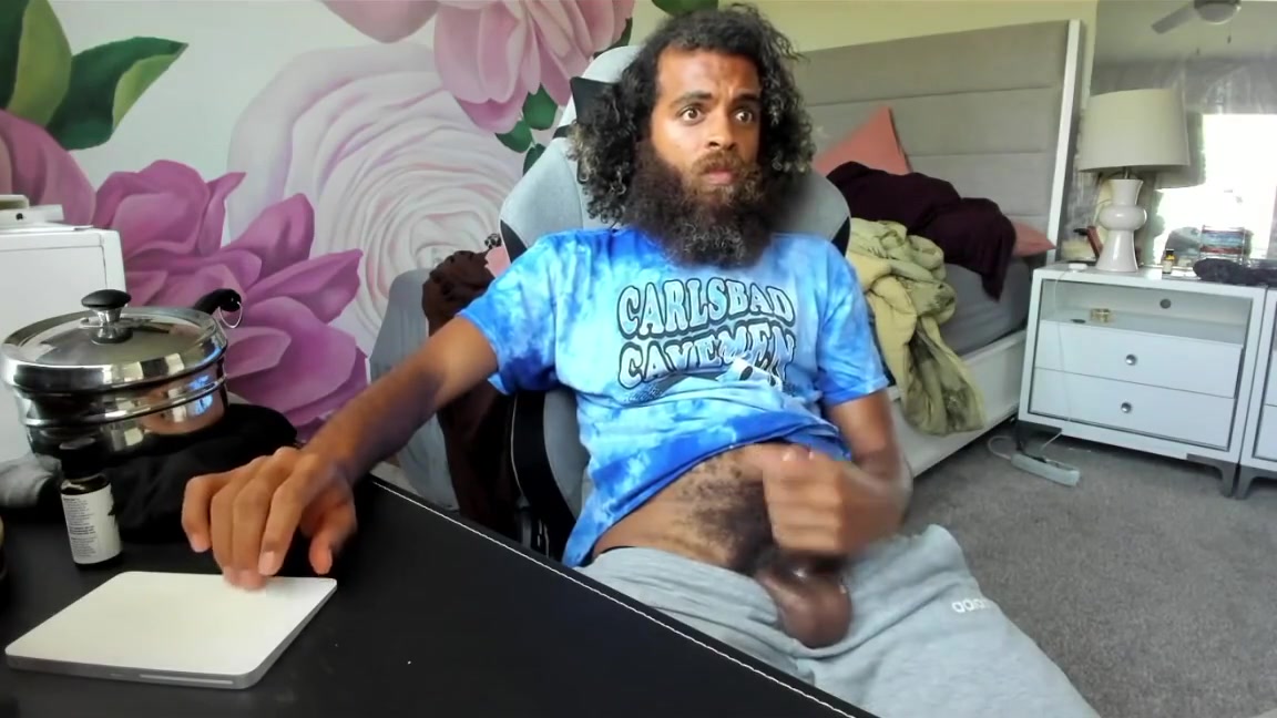 Jerks Thick Hairy Cock - Rock Mercury