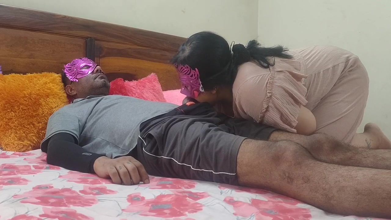 Mallu Ne Bhai Ke Mote Or Lambe Se Chudwaya Clear Hindi Audio Indian Desi Full Video