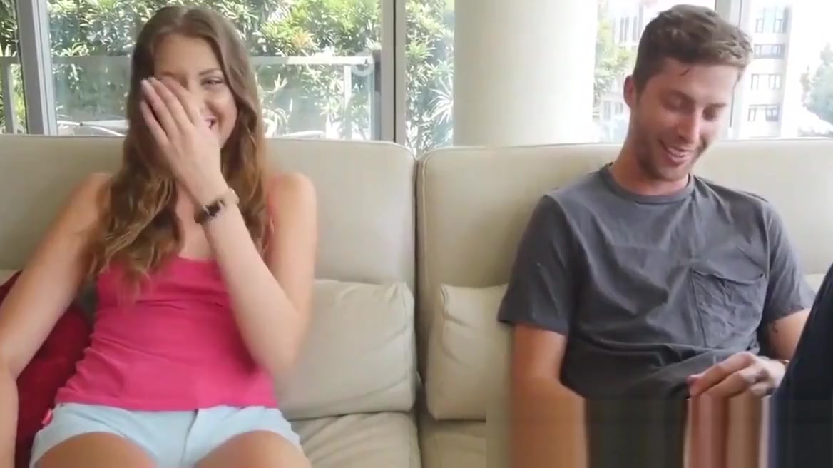 Real amateur stepsister gives head and gets plowed