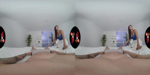 Colombian Curves - VRLatina