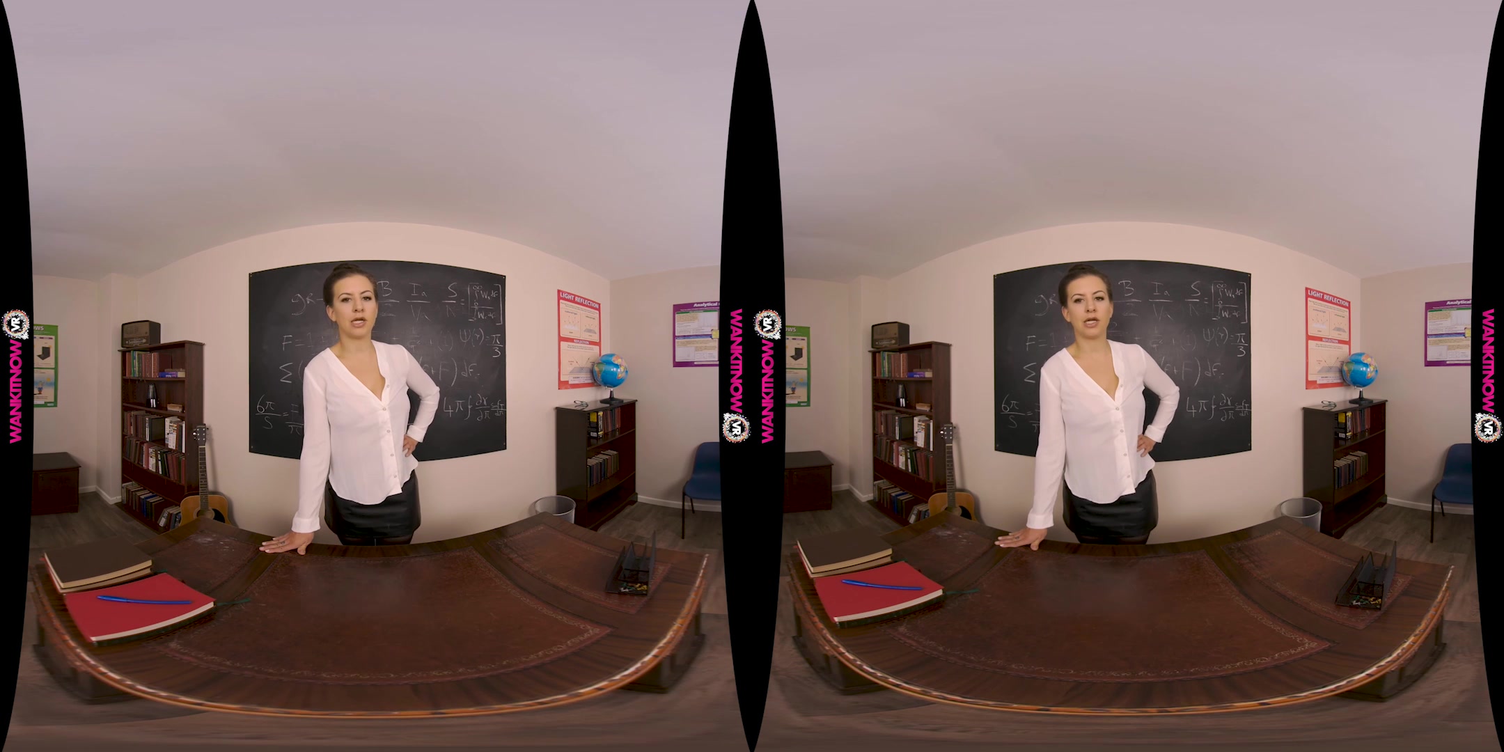Picture Pervfect featuring Tindra Frost - WankitNowVR