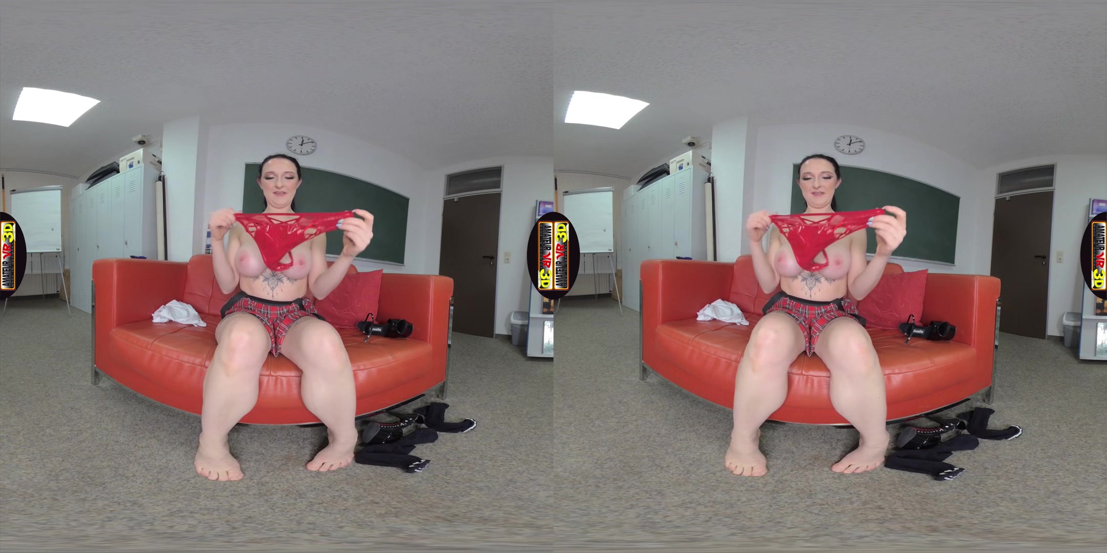Kelly - Holy Cunt And Huge Tits - Amateurvr3d