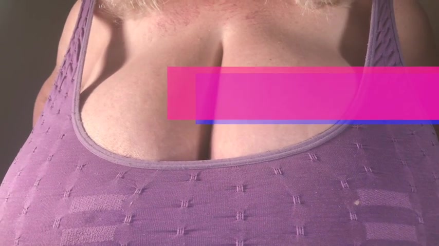Double trouble with Jane and Sarita - SecretHandful