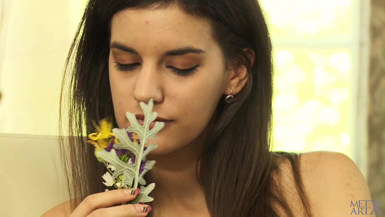 Petals 2 - Candice Luka - MetArtX