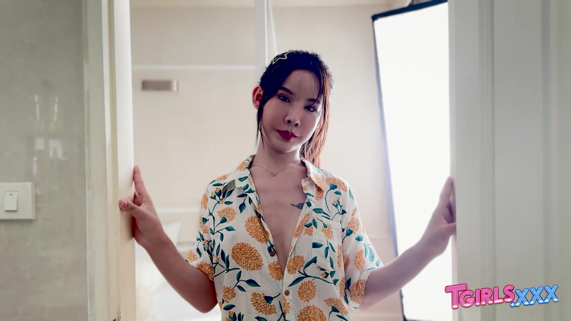 TGIRLS XXX - Irine Tempting To Play In The Bathroom