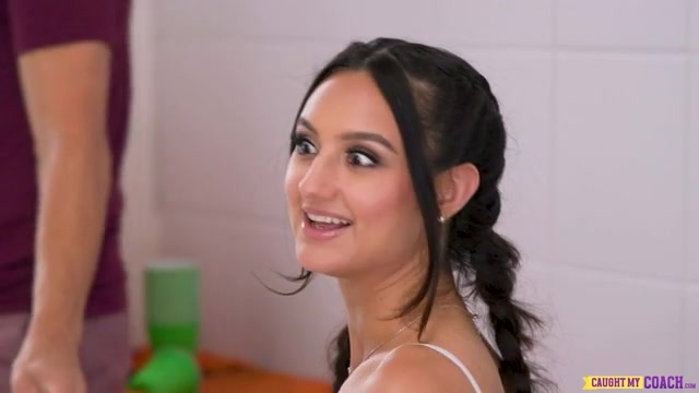 The Perfect Warmup - S1:E7 - Nubiles-Porn