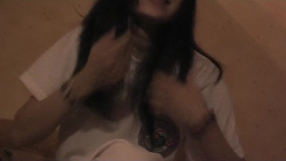 Nika in homemade video with a happy couple shagging