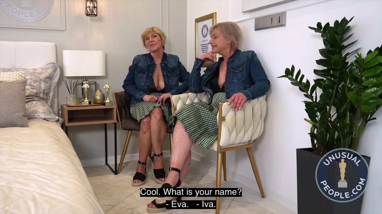 Unusual Award N.7: Unique Penis Anomaly In Mature Female Fr
