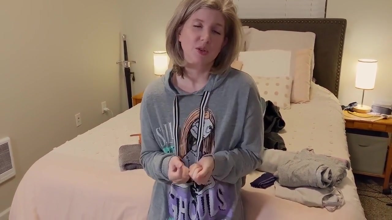 Stepmom Gives You A Going Away To College Blowjob