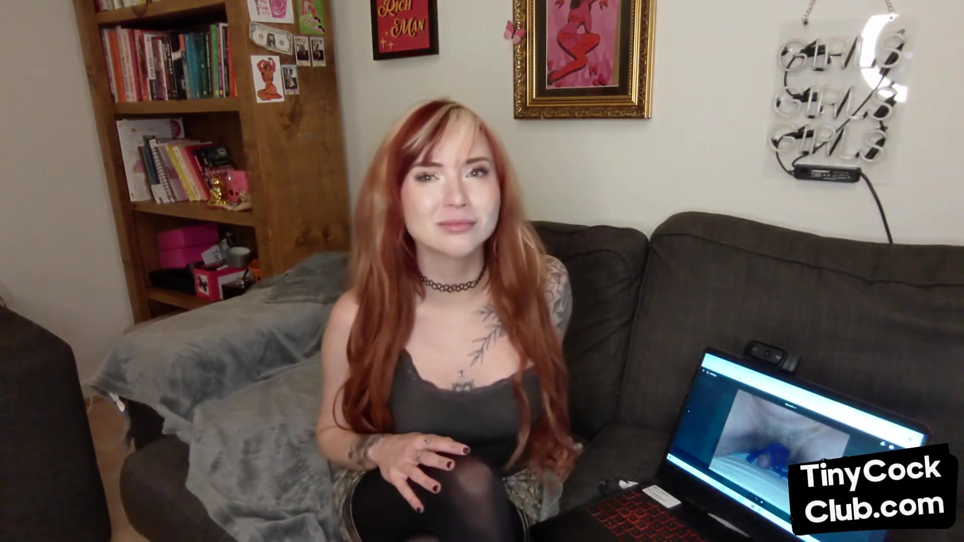 SPH tattooed solo babe talk dirty about poor small cocks