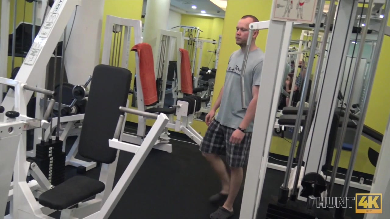 HUNT4K. I will train your girlfriend really hard!