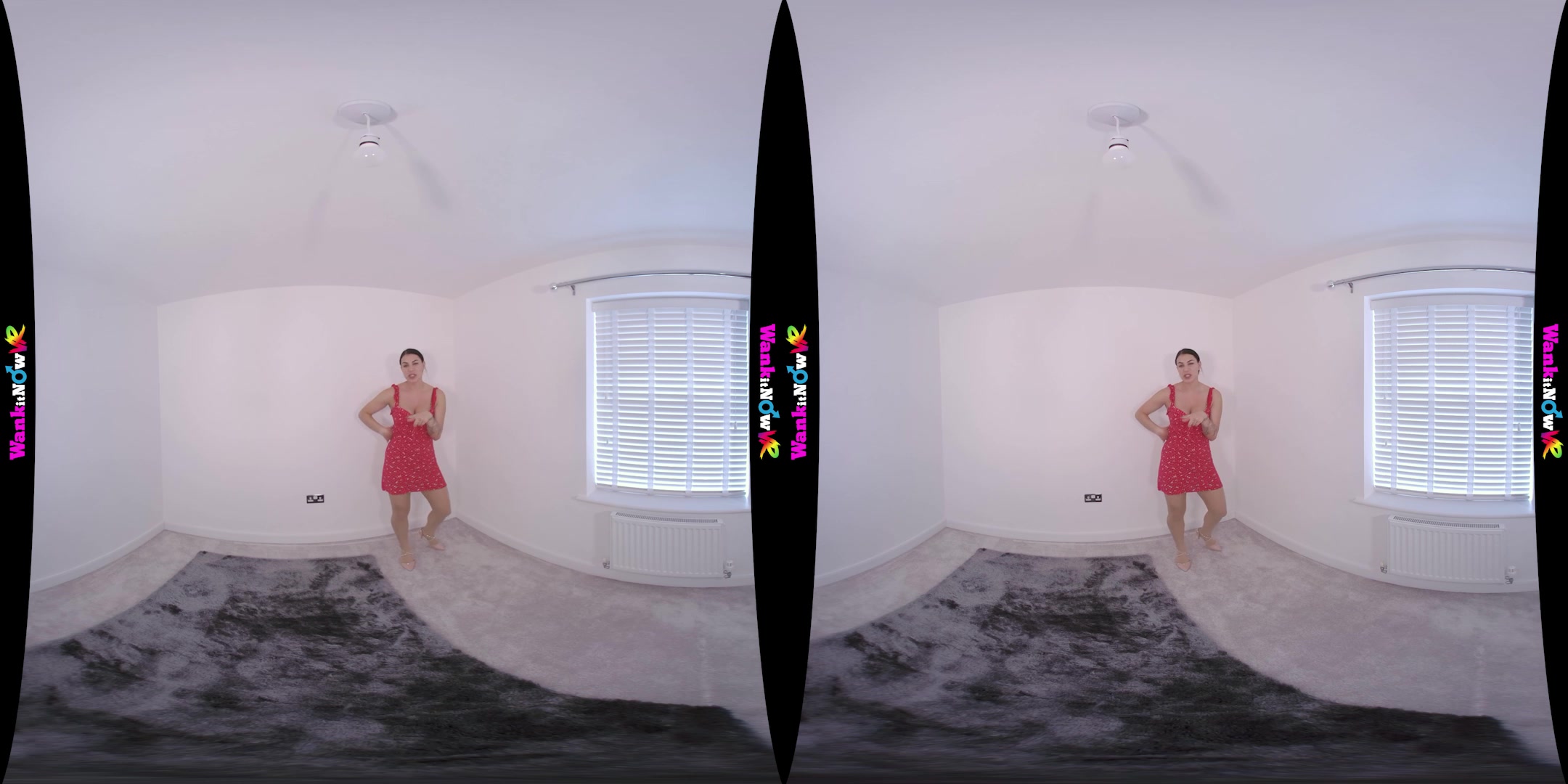 Tempting You featuring Roxy Mendez - WankitNowVR