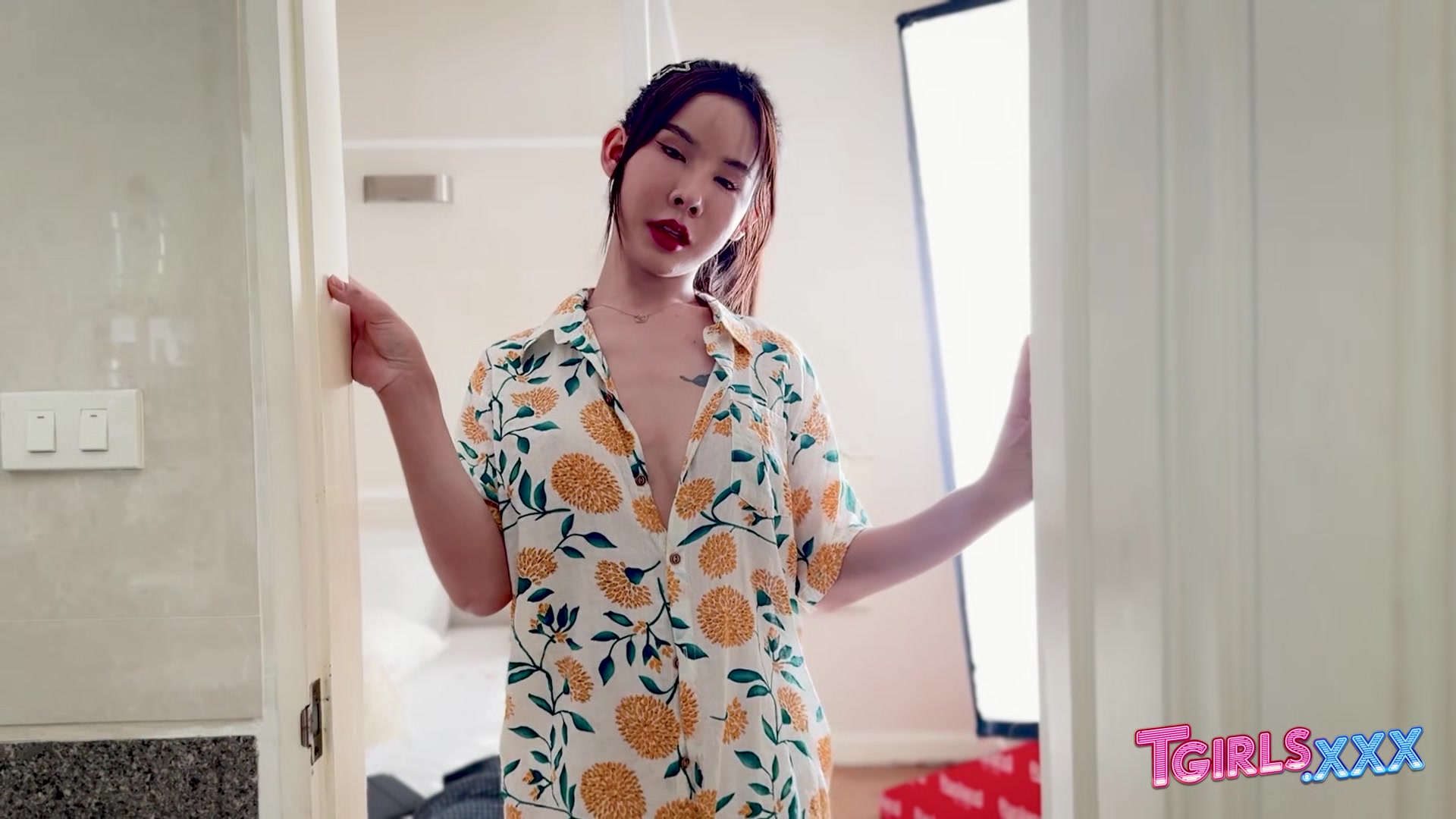 TGIRLS XXX - Irine Tempting To Play In The Bathroom