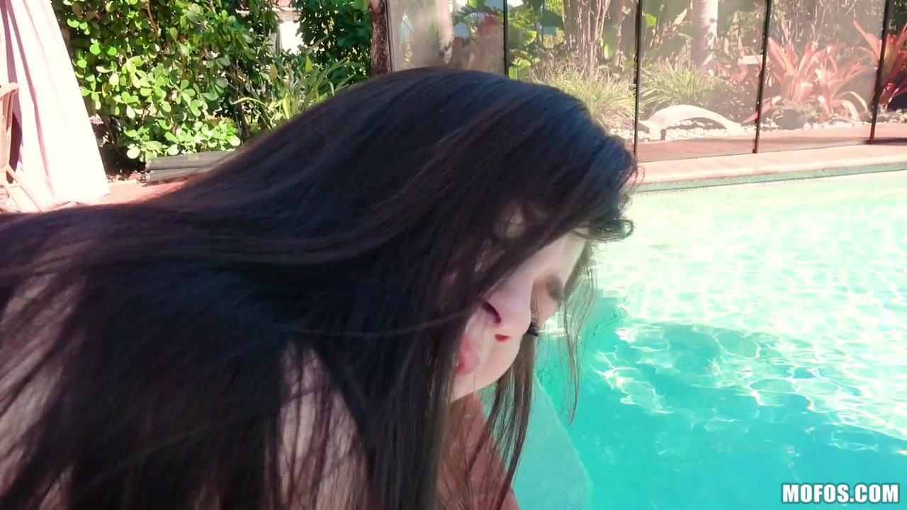 Piper June in Piper Sucks & Fucks By the Pool - MofosBSides