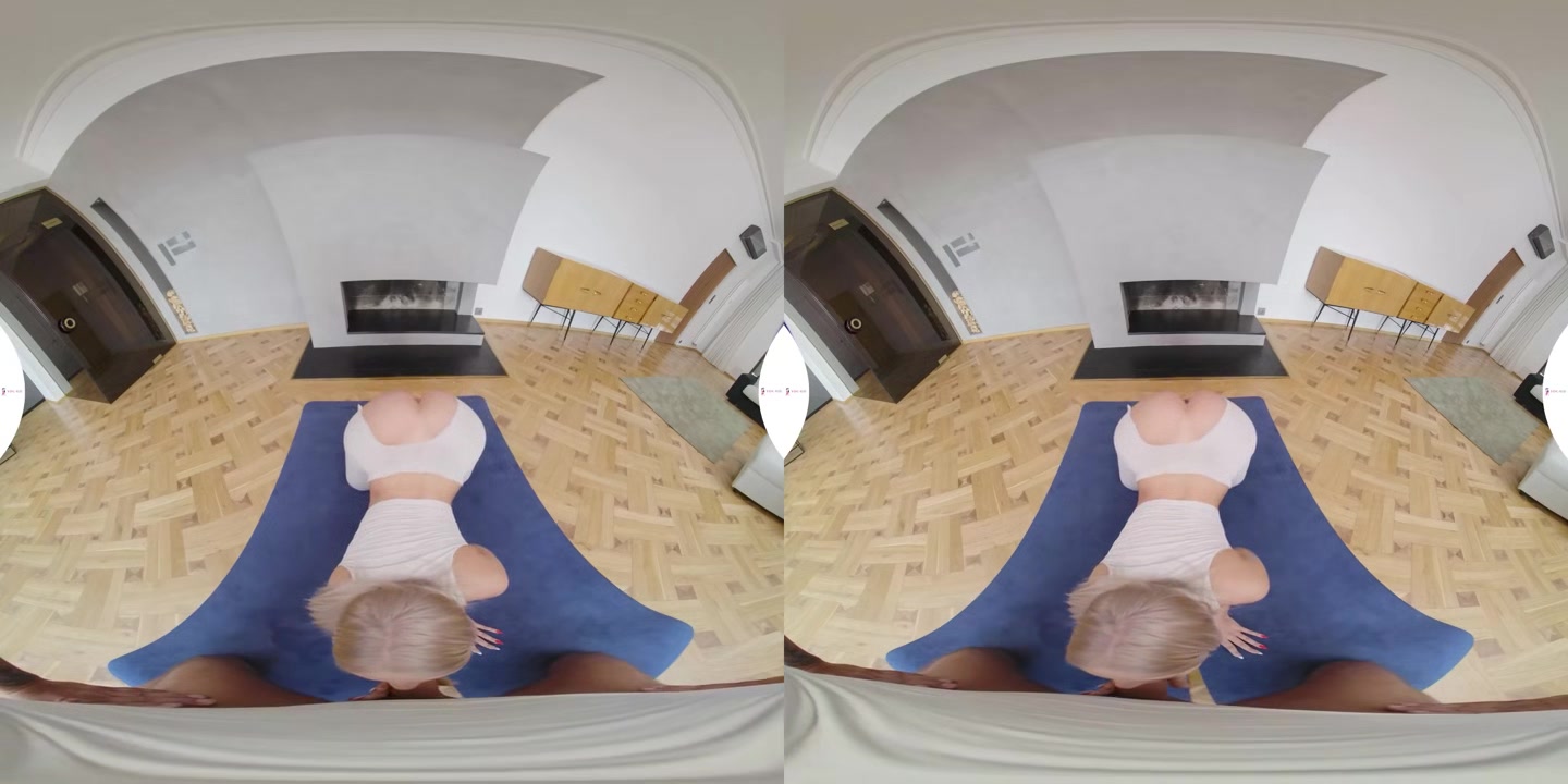 Naughty Babe Sharon White Fucks In Ripped Yoga Pants - YogaVR
