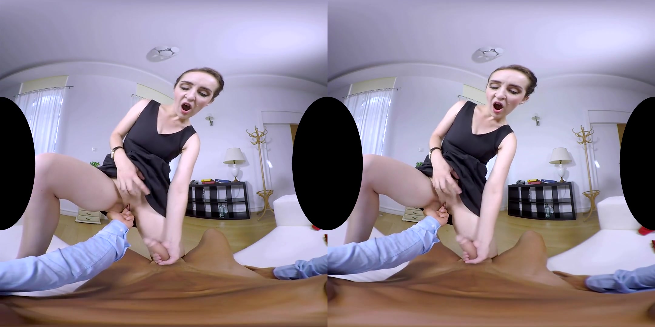 Di Devi in The Pussy Of The Manager - POV - RealityLovers