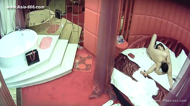 Hackers use the camera to remote monitoring of a lover's home life.308