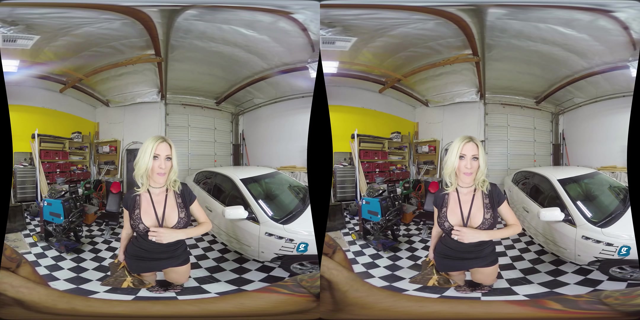 MILF And The Mechanic - MILFVR