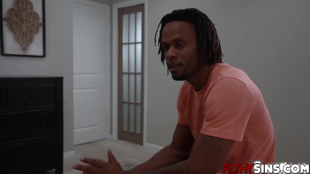 Minxx Marley And Jay Bangher - Gets Seduced By His Stepdaughter
