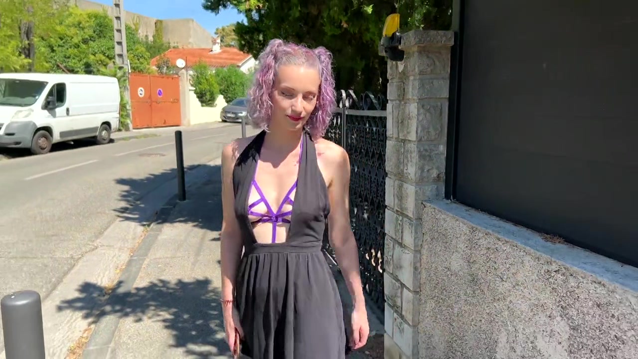 Lyne, 30 years old, is heading towards absolute pleasure... - Jacquie et Michel TV