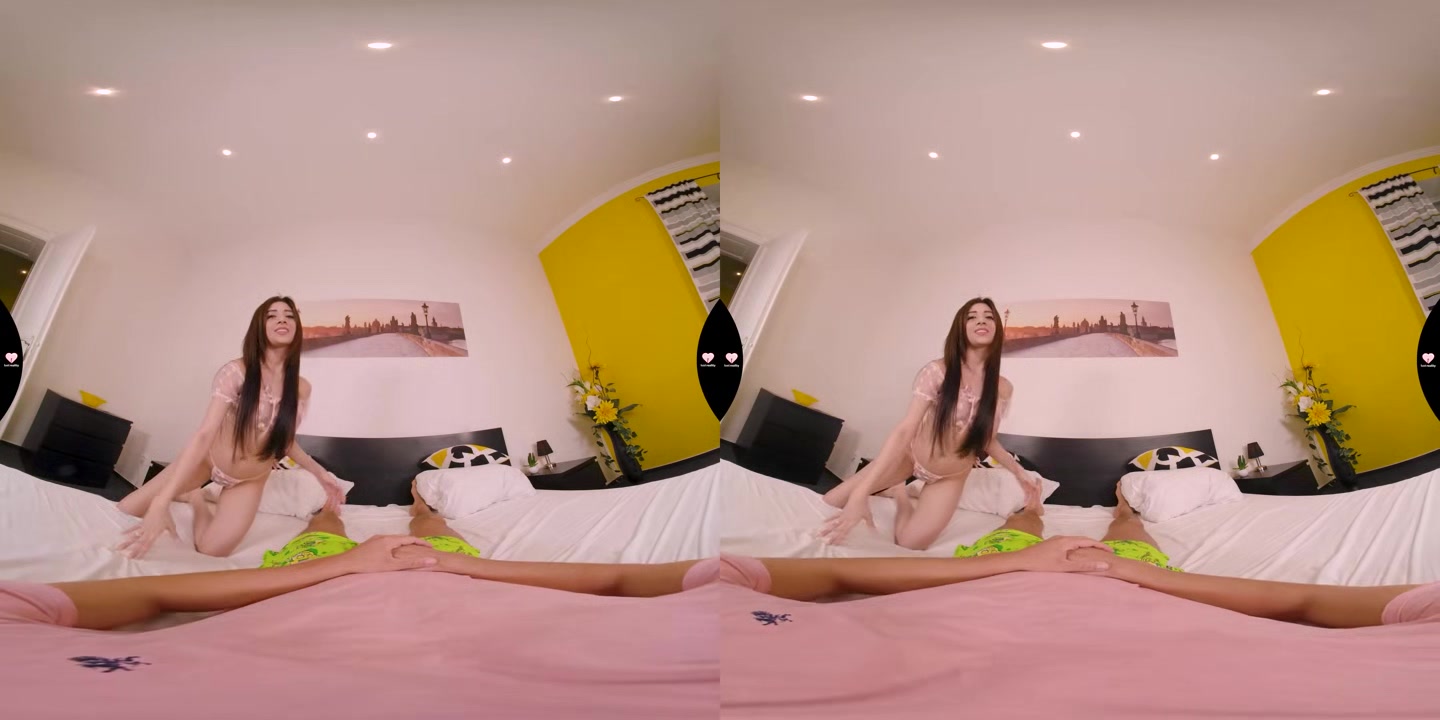 Hot Latina Emily Pink Makes You Happy - LustReality