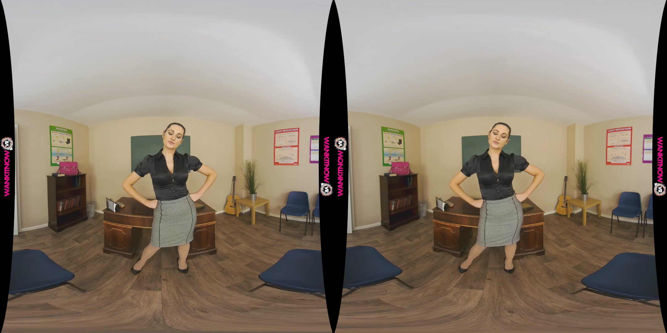Stretch Me Out featuring Bonnie - WankitNowVR
