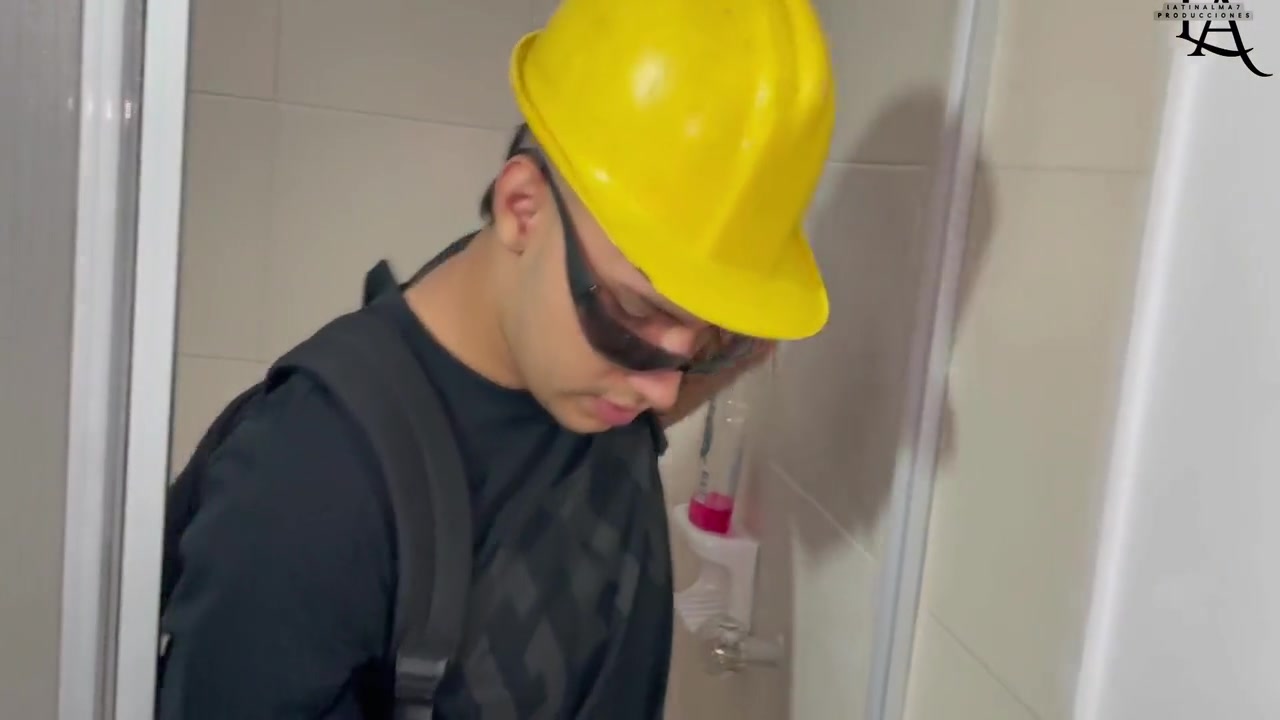 I Call A Plumber To Fix My Shower But He Ends Up Fucking Me Hard Until He Cums In My Mouth