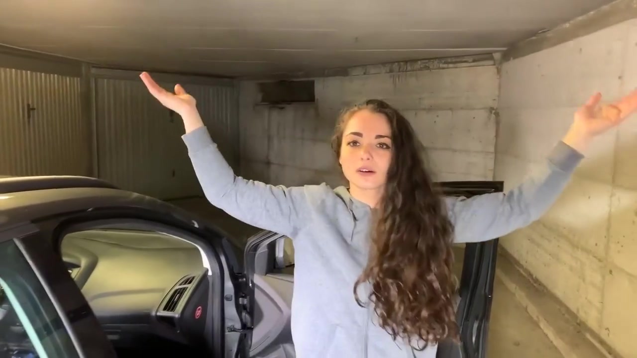 3 Women Traffic Stop