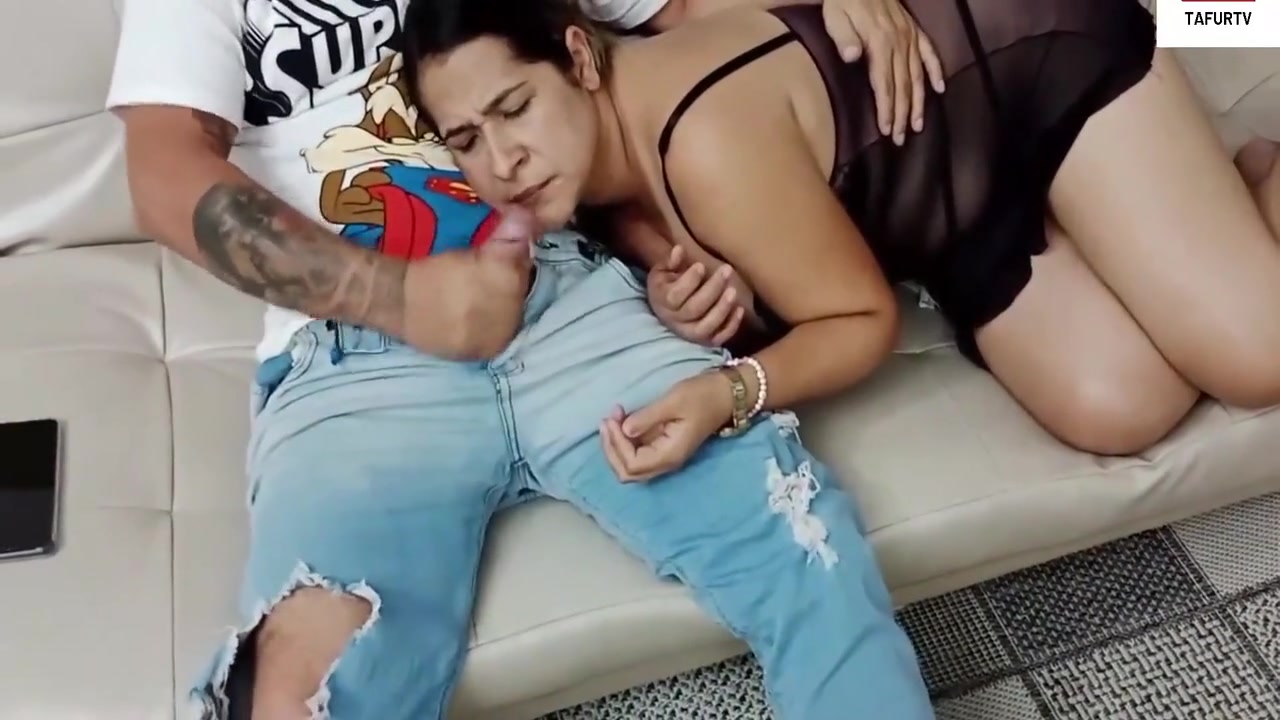 Sexo Oral - Mejores Momentos De Mamada Que Me Dio Mi Hermanastra En El Sofa De La Casa Mientras Estabamos Solos La Puta Cachonda Esa 5 Min