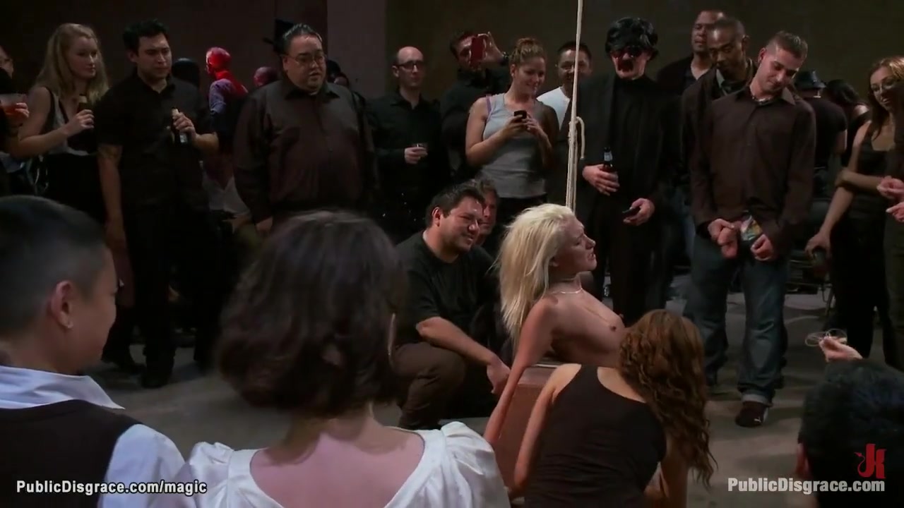 Katie Morgan, James Deen And Princess Donna In Blond Gets Humped While Rimming Dom