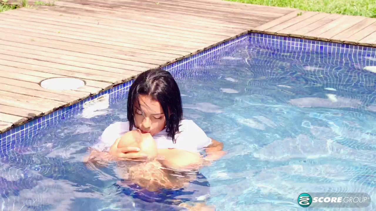 Kim Beltran: Tits in the Sun