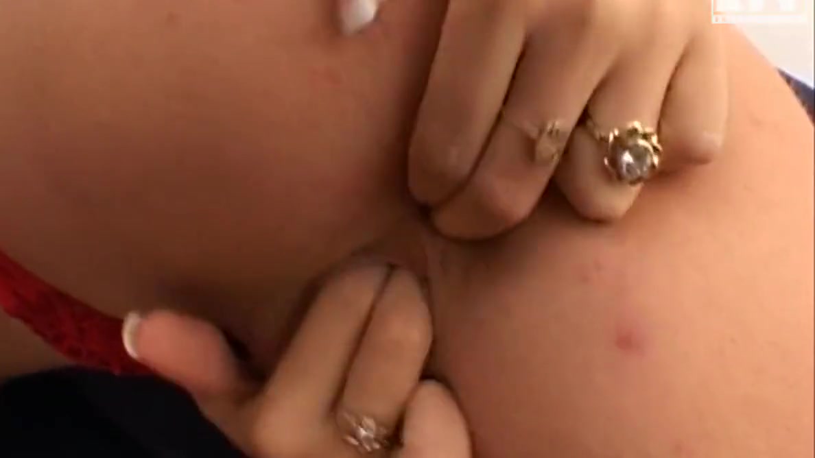 Rub The Pussy