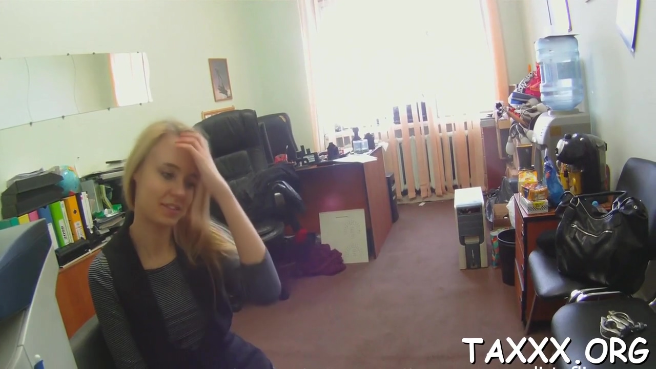 Seductive Alina Exposes Curves During Sex