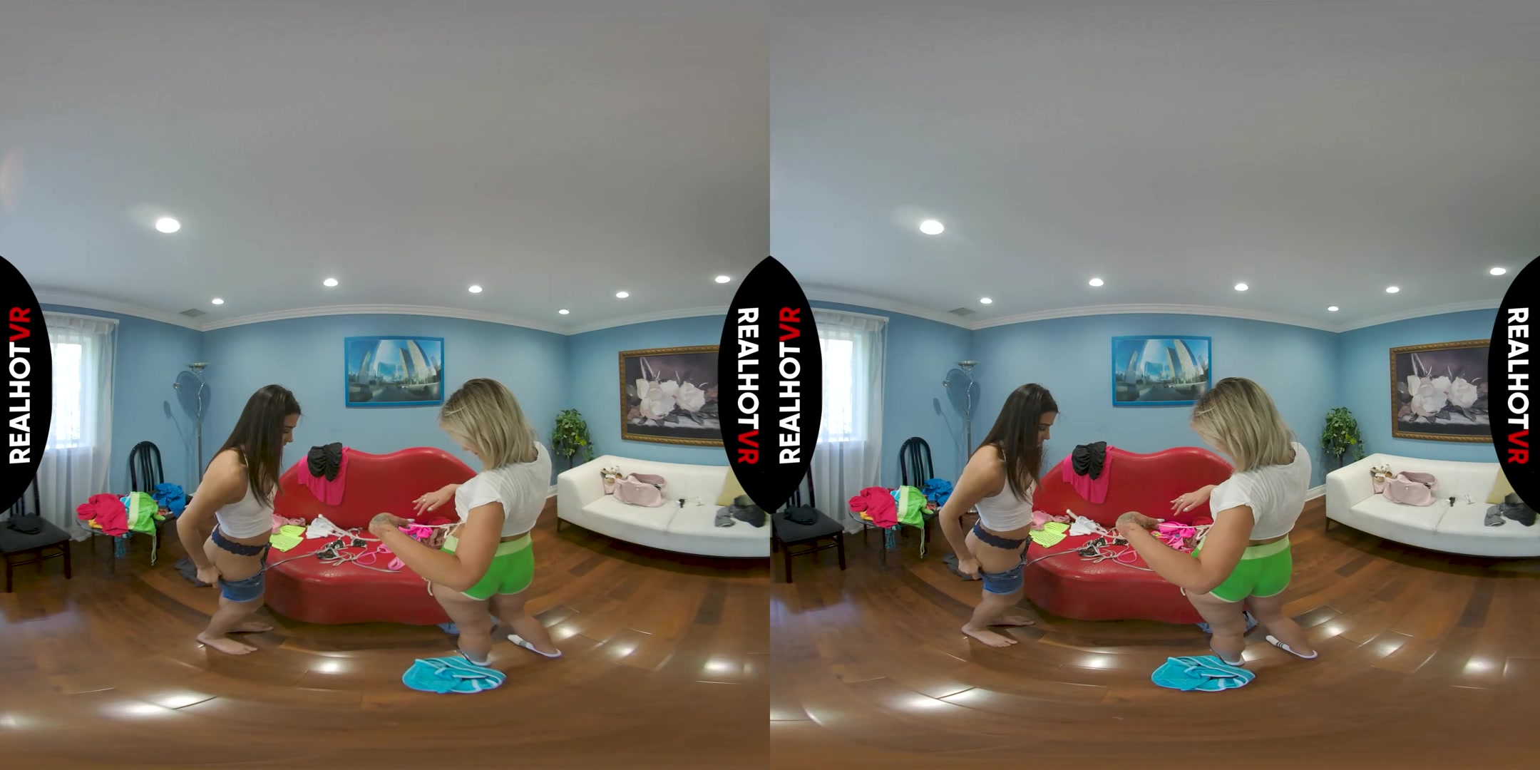 Behind The Scenes With Kylie Rocket & Harmony Rivers - RealHotVR