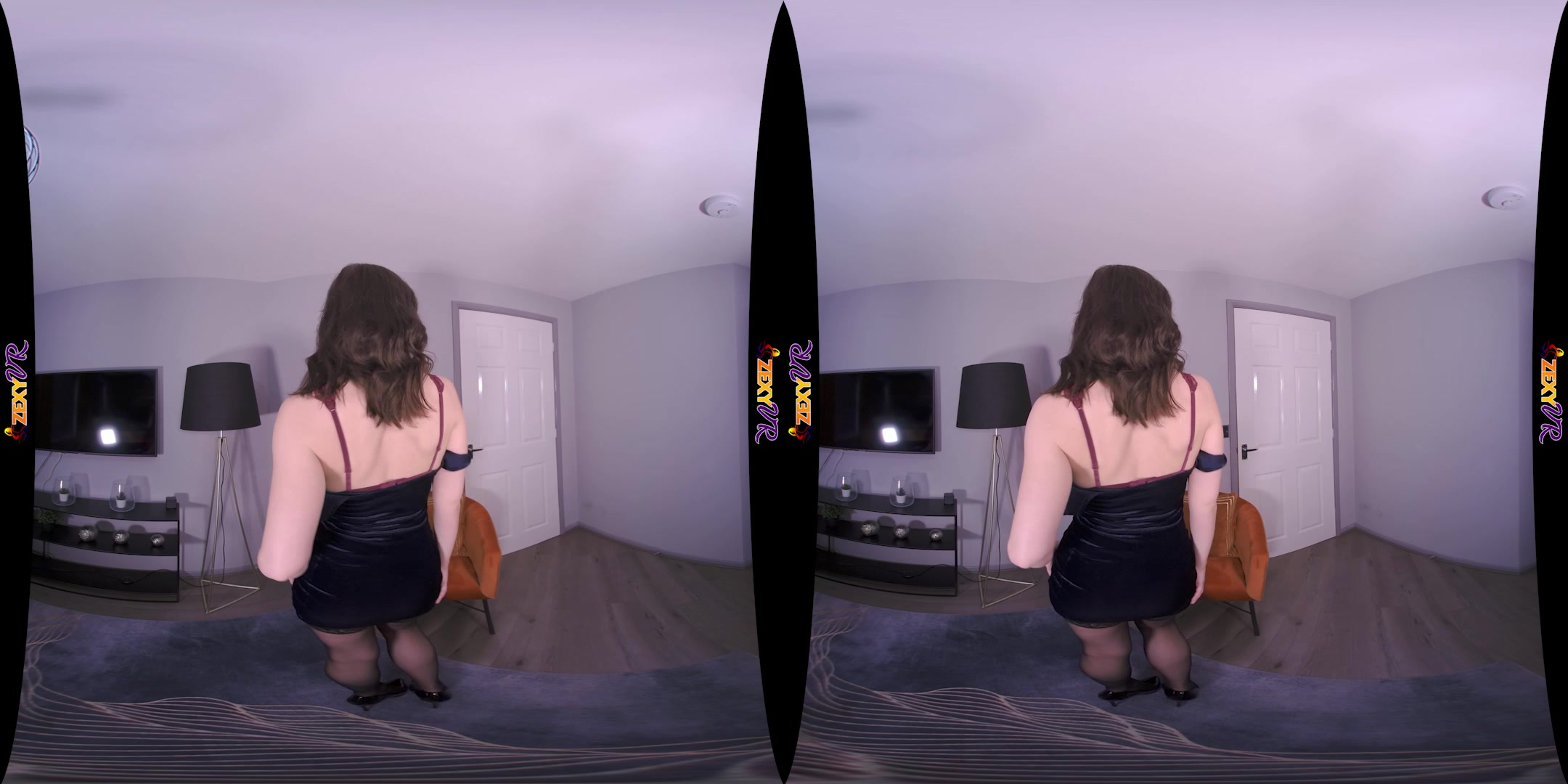 Pleasant Encounter featuring Mia J - ZexyVR