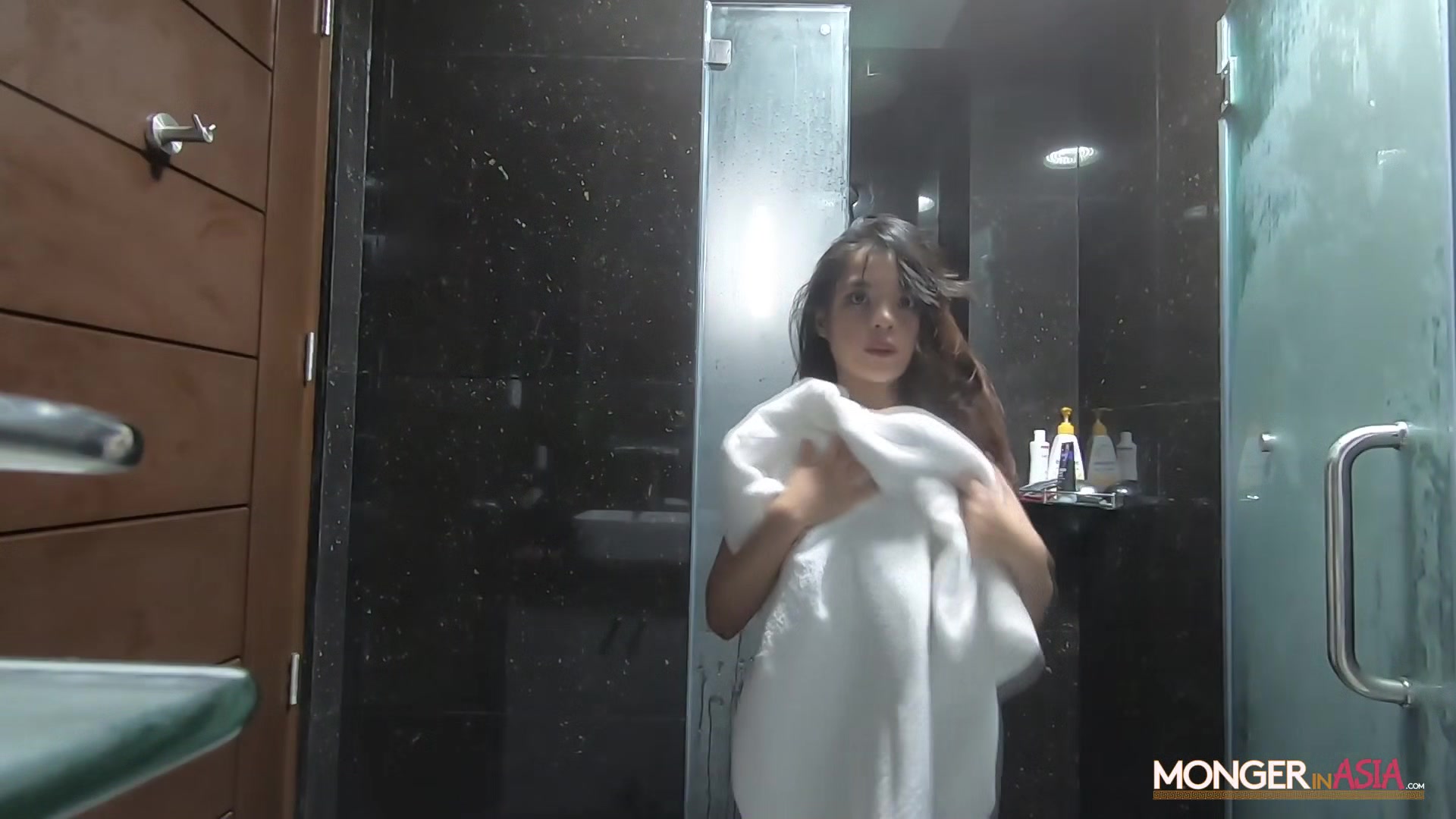 Filipina girl dreams of getting knocked up