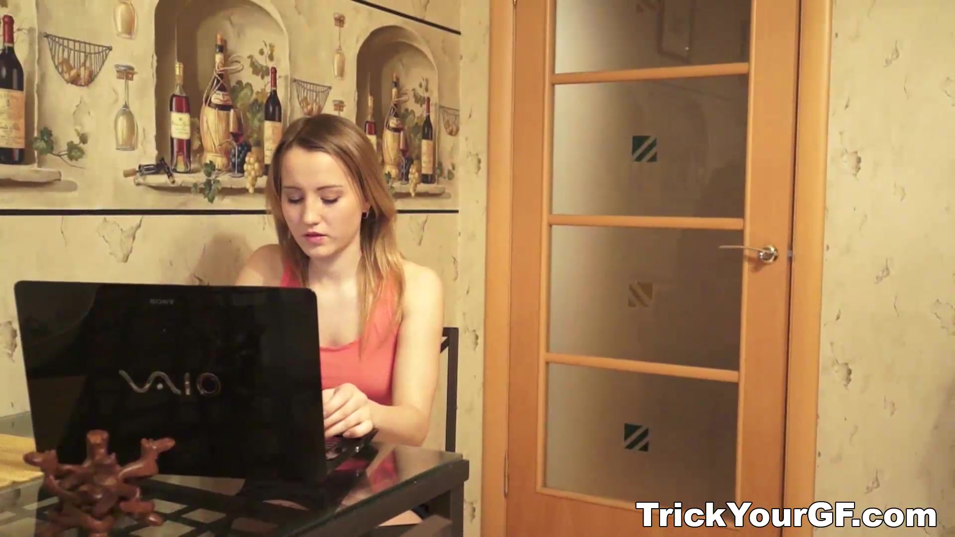 Trick Your GF - Gloria Miller - Farwell surprise fuck