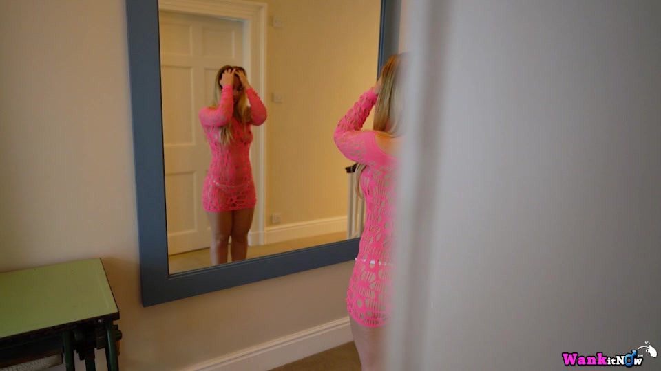 Sophie K - Pervy - Sexy Videos - WankitNow