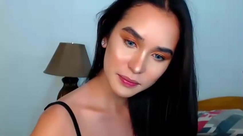 TGirl Beauty Julia on CB
