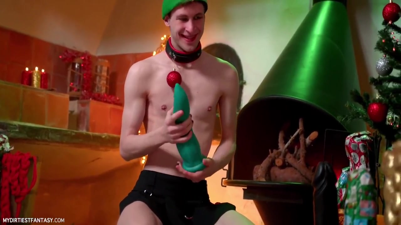 Pup Davey, Oli Smith And Nico Vegas In Xmas Chastity And Extreme Anal